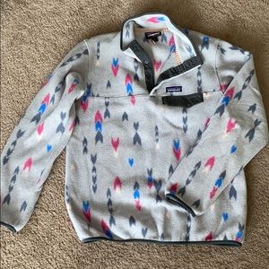 Gray Patterned Patagonia Fleece Pullover